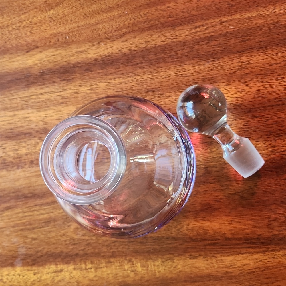Cornet Barcelona Segrada Glass Decanter - Picture 7 of 13